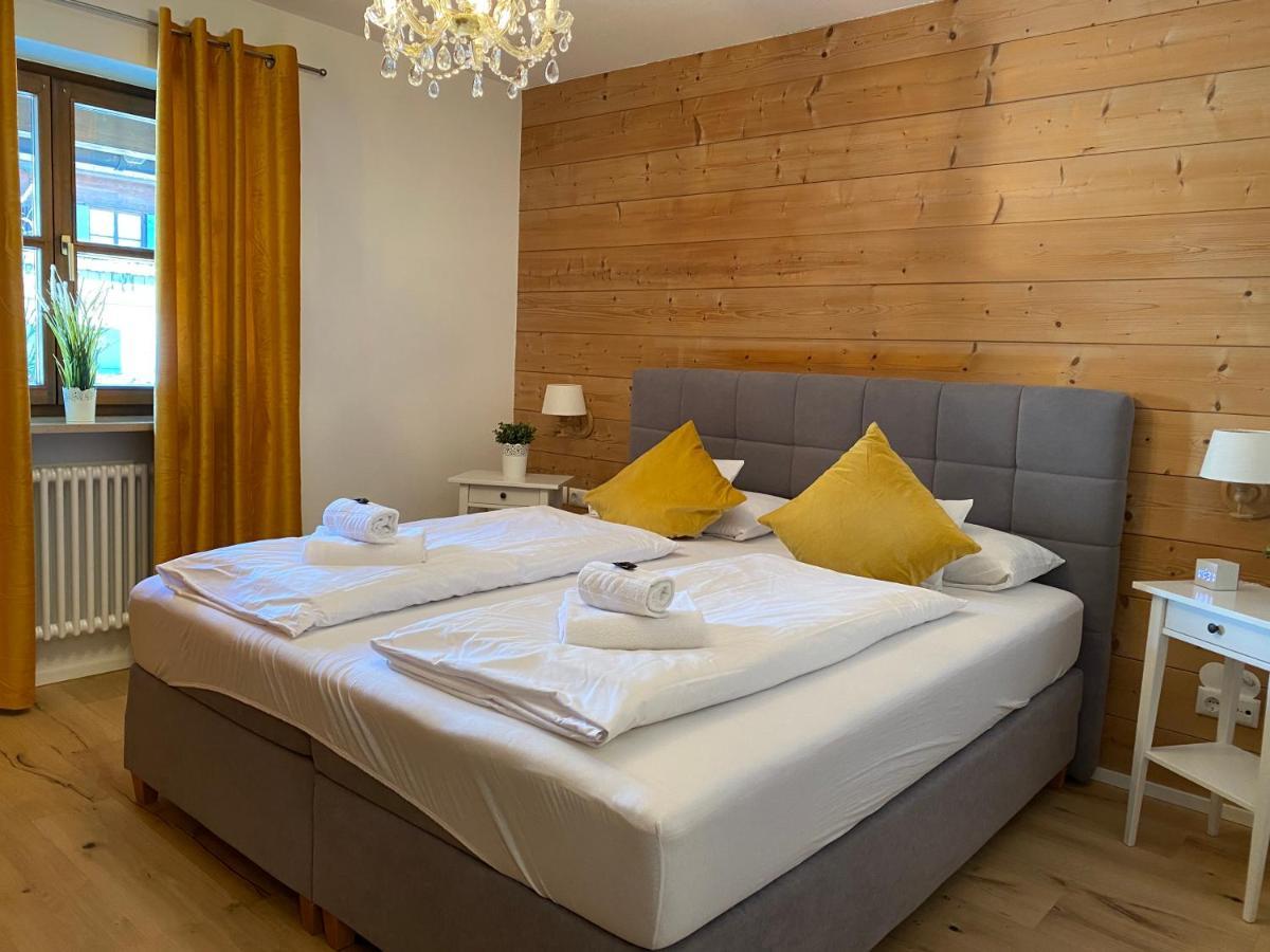 Apartmenthaus Der Johanneshof - Tolle Lage Nah Am See Шлірзе Екстер'єр фото